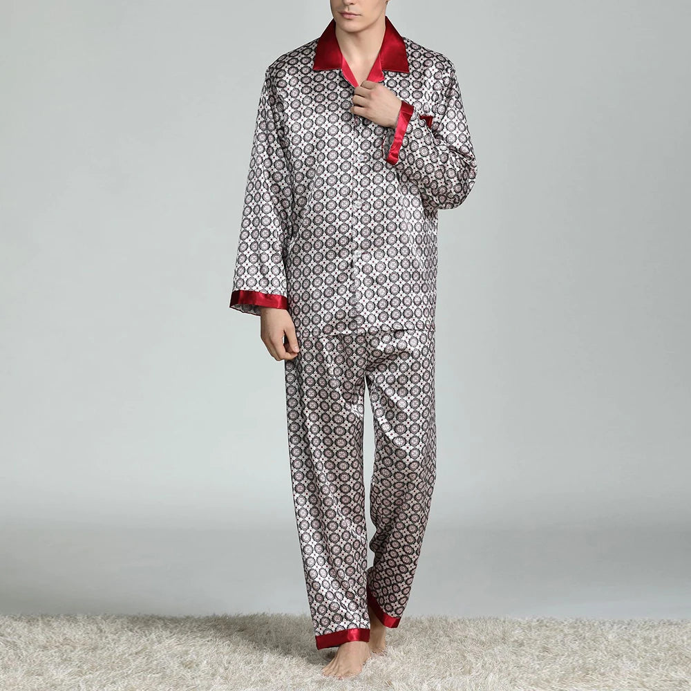 Pijama largo de satén estampado para hombre