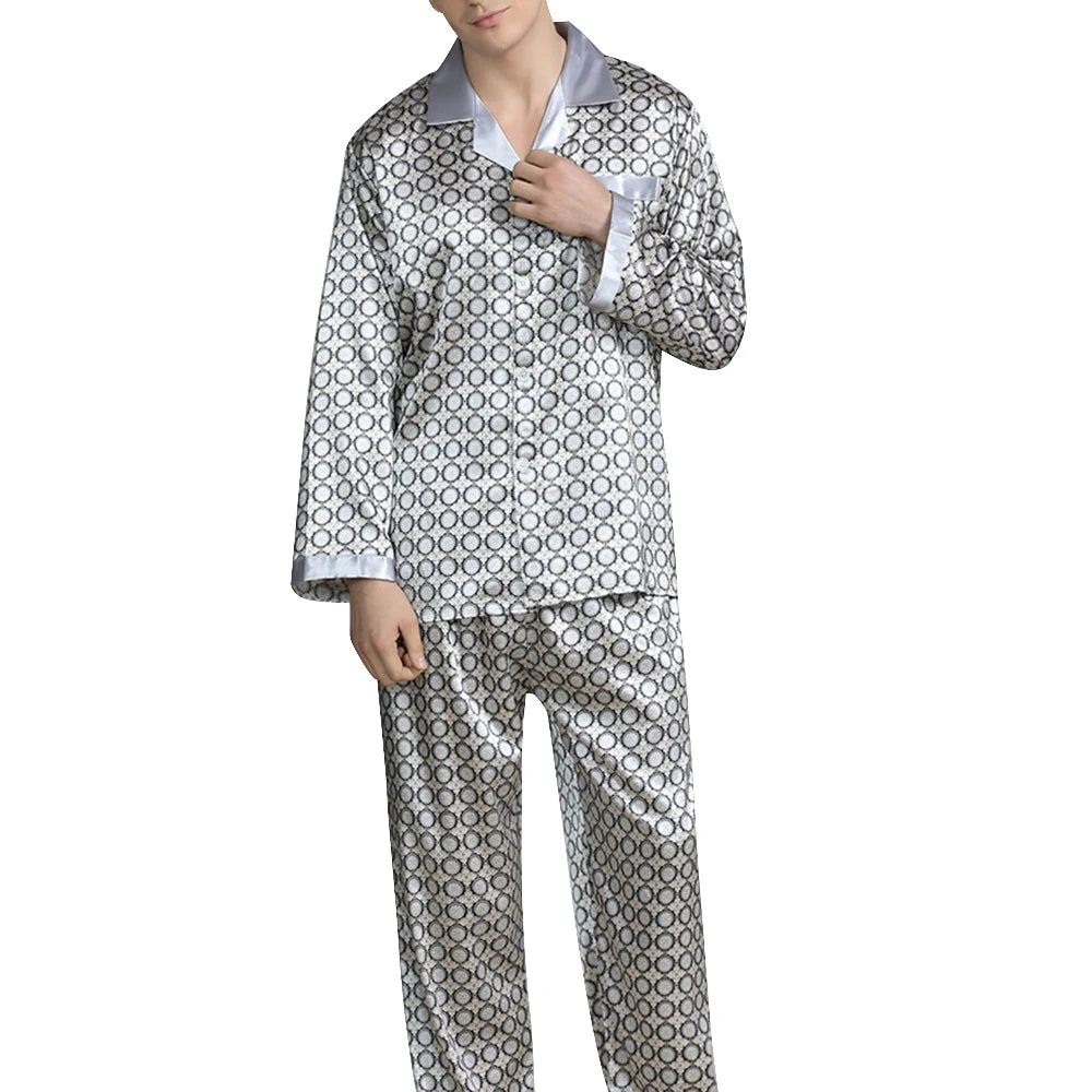 Pijama largo de satén estampado para hombre