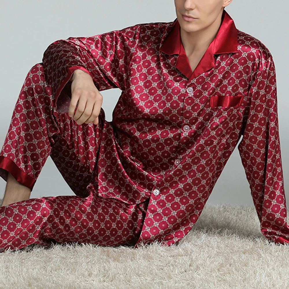Pijama largo de satén estampado para hombre