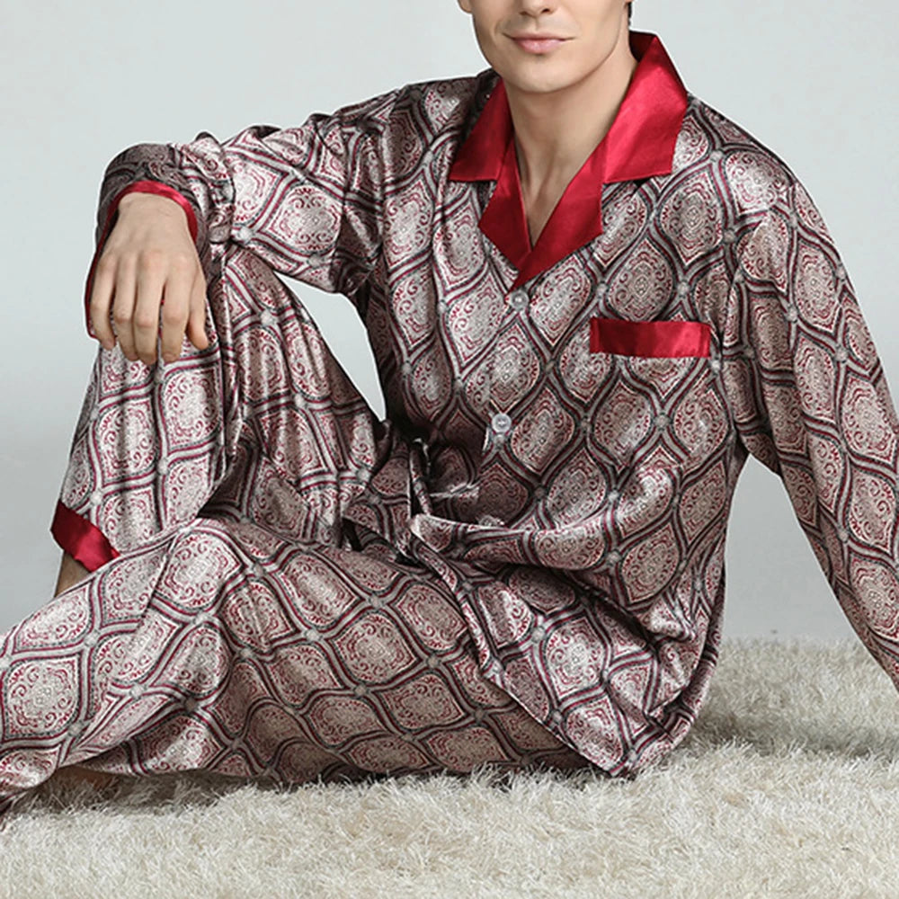Pijama largo de satén estampado para hombre