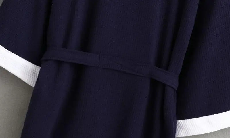 Bata kimono de tejido waffle con escote en V