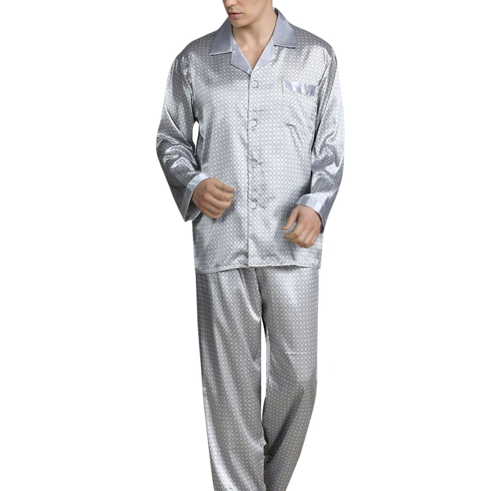 Pijama largo de satén estampado para hombre