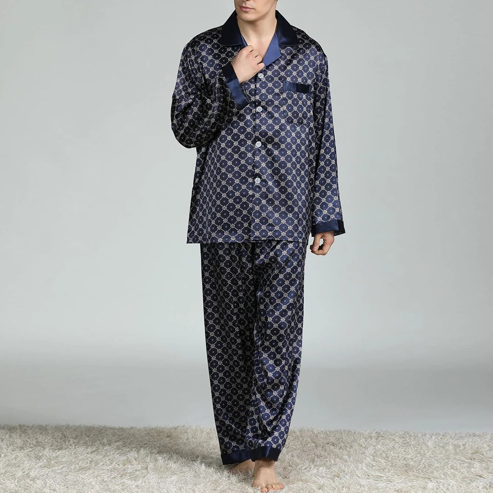 Pijama largo de satén estampado para hombre