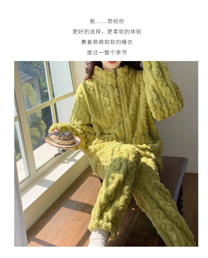 Pijama de franela gruesa para mujer en colores lisos