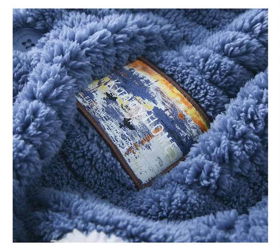 Pijama de polar para hombre con chaqueta abotonada