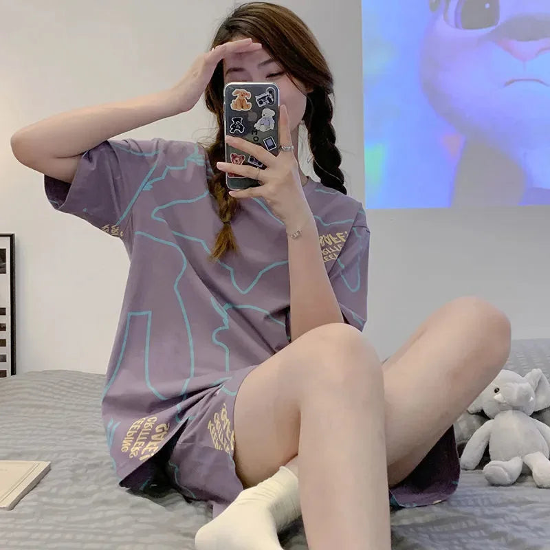 Pijama de remera y short para mujer con dibujos de animales