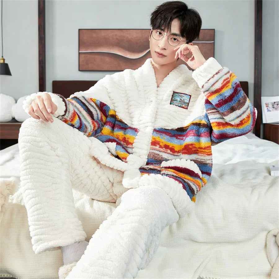Pijama de polar para hombre con chaqueta abotonada