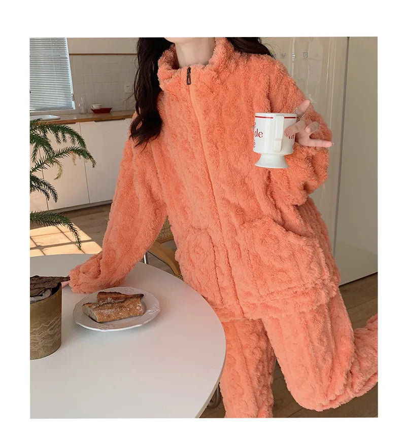 Pijama de franela gruesa para mujer en colores lisos