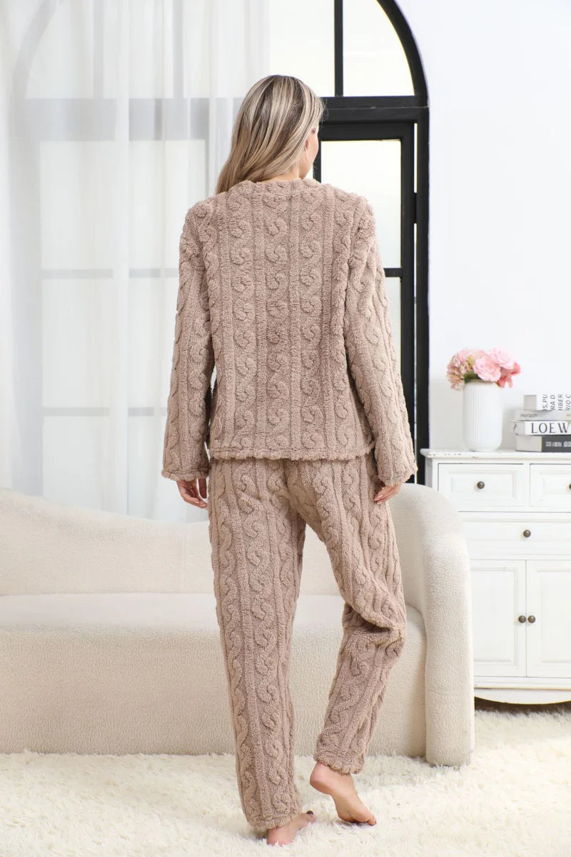 Pijama grueso para mujer con textura jacquard