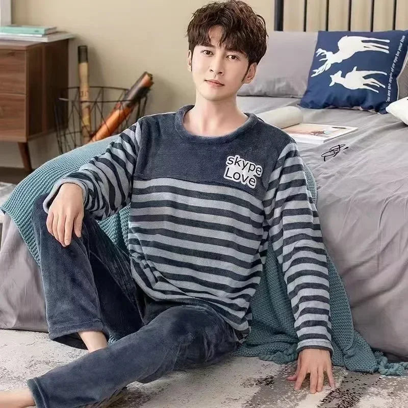 Pijama de franela estampada para hombre