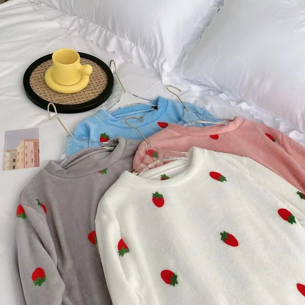 Pijama abrigado para mujer de textura aterciopelada