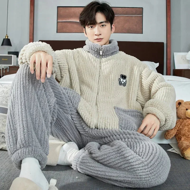 Pijama grueso para hombre con cierre