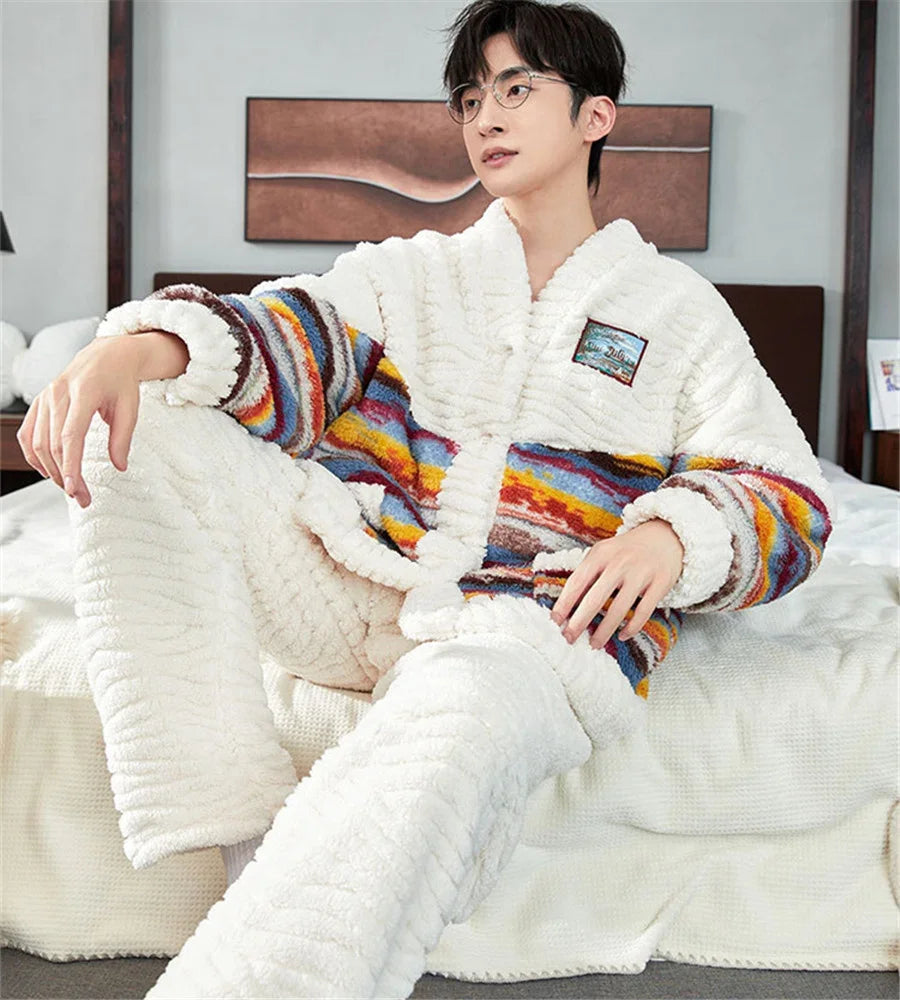 Pijama de polar para hombre con chaqueta abotonada