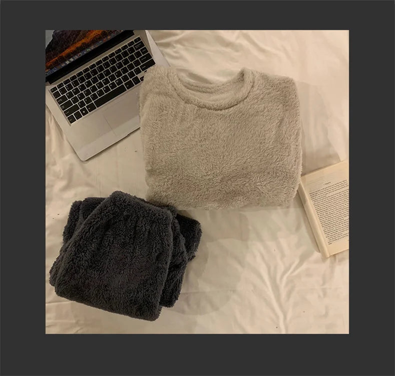 Pijama de polar liso para mujer de dos piezas