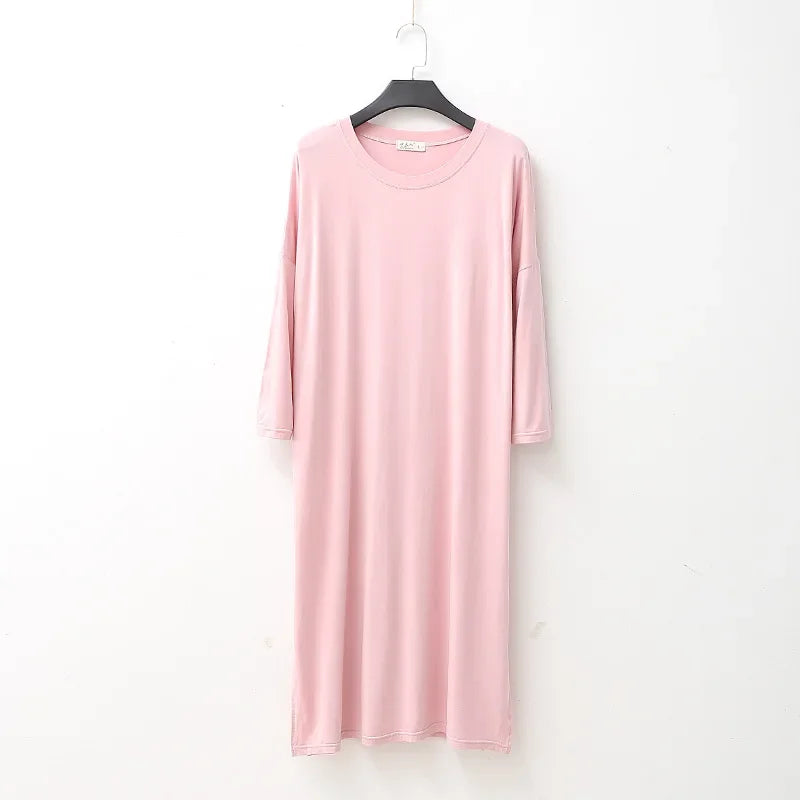 Camisón amplio de manga larga y cuello redondo