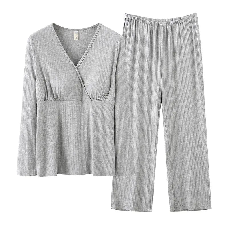 Pijama de maternidad y lactancia con mangas cortas