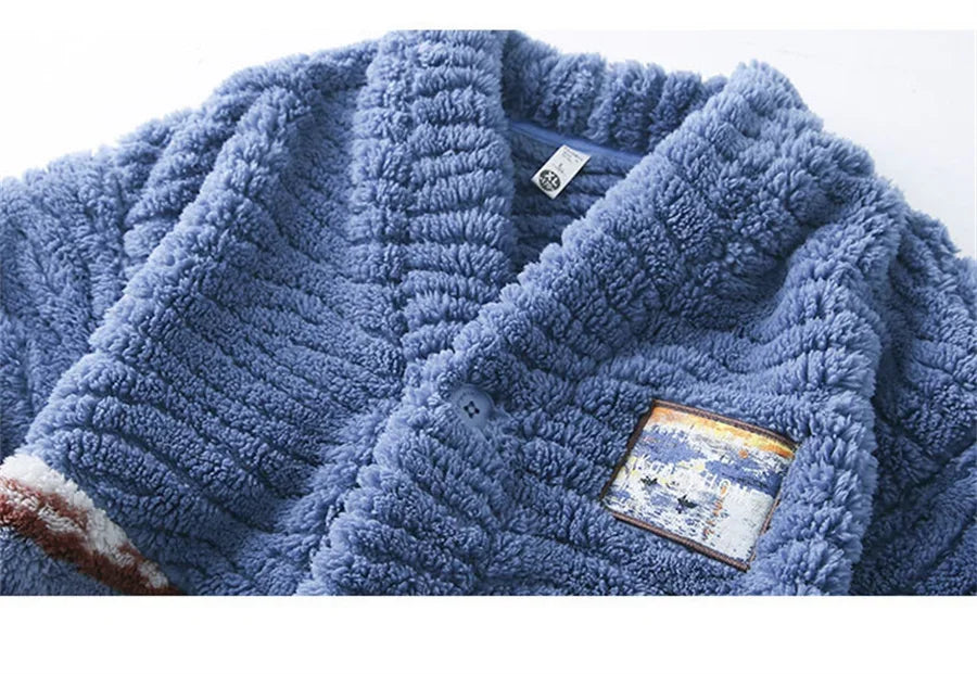 Pijama de polar para hombre con chaqueta abotonada