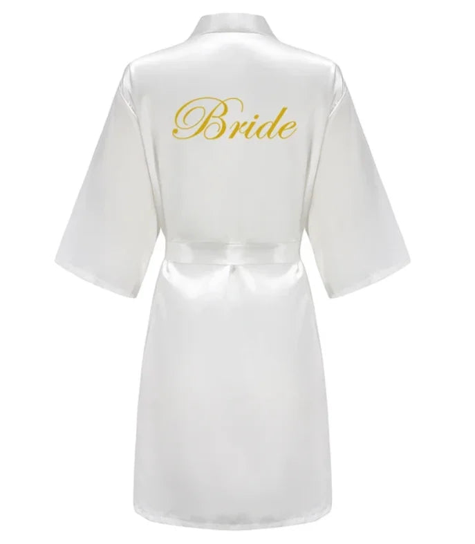Bata kimono para mujer con letras para celebración de boda