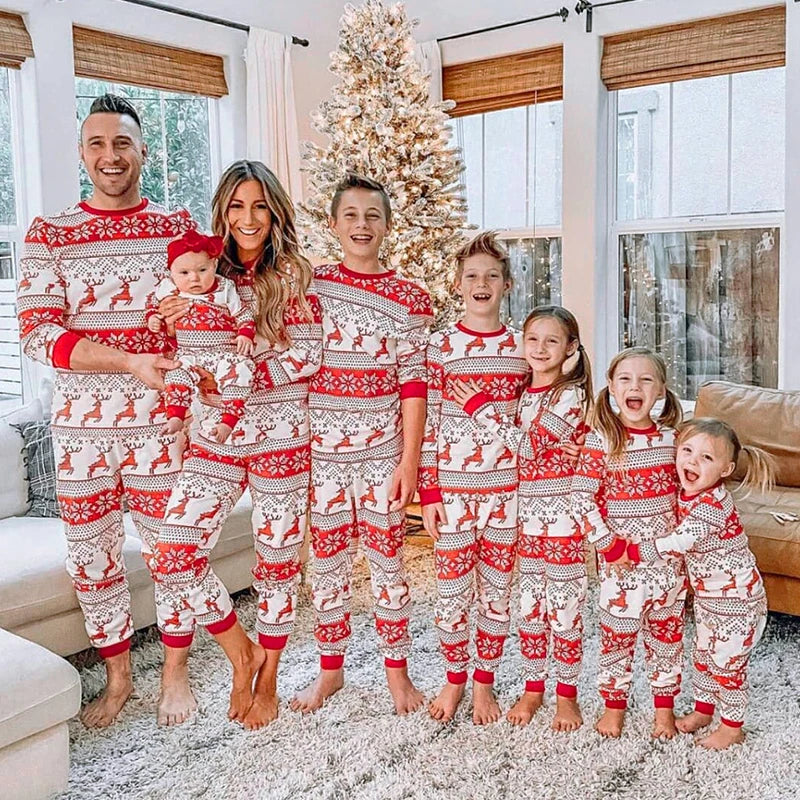 Pijama navideño familiar de manga larga