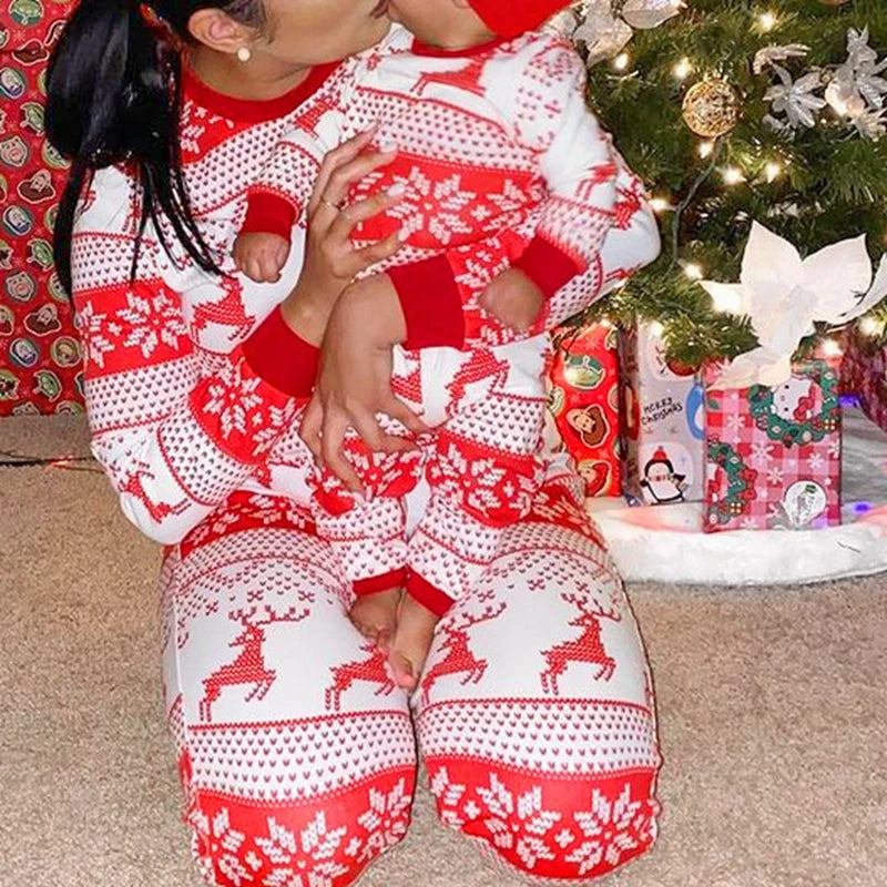 Pijama navideño familiar de manga larga