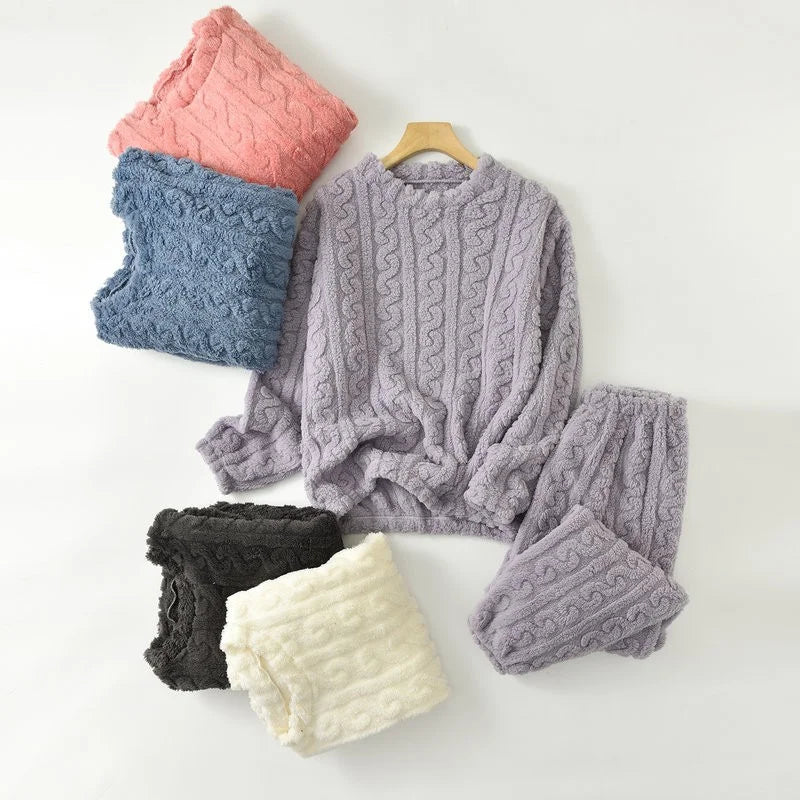Pijama grueso para mujer con textura jacquard