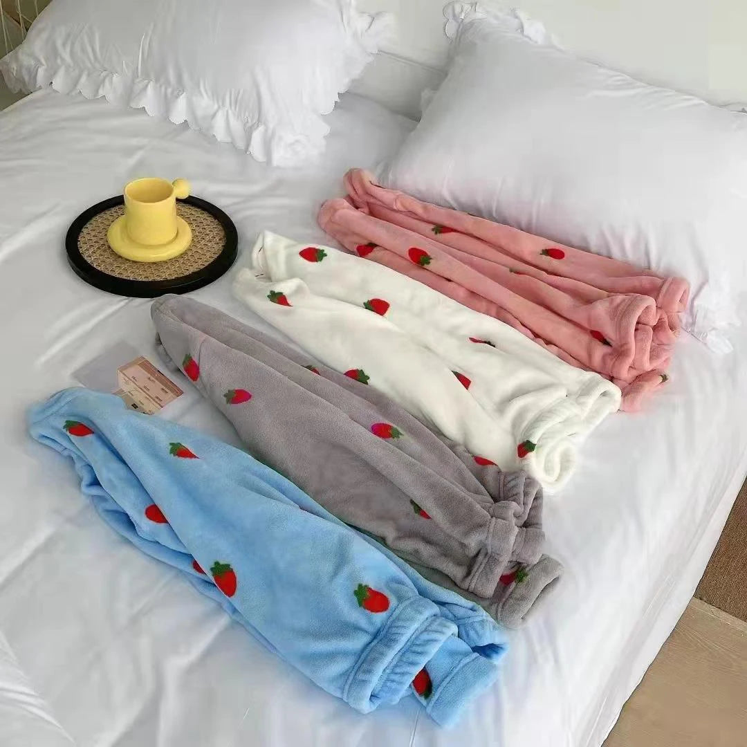 Pijama abrigado para mujer de textura aterciopelada