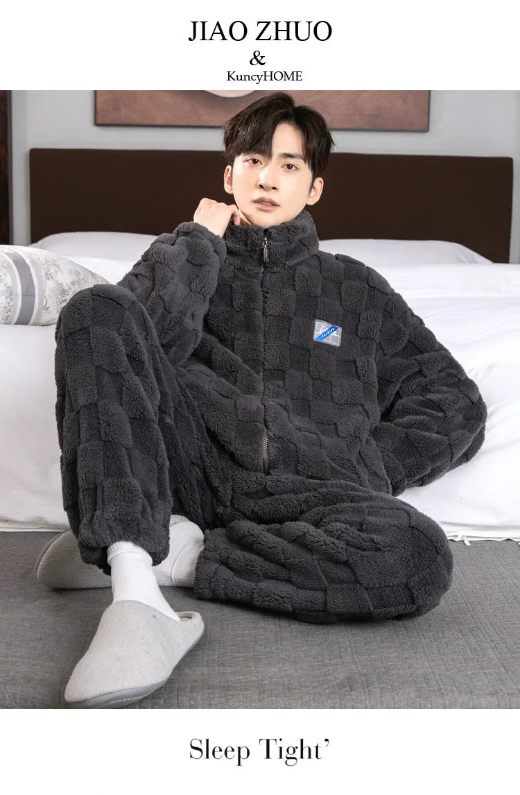 Pijama grueso para hombre con cierre