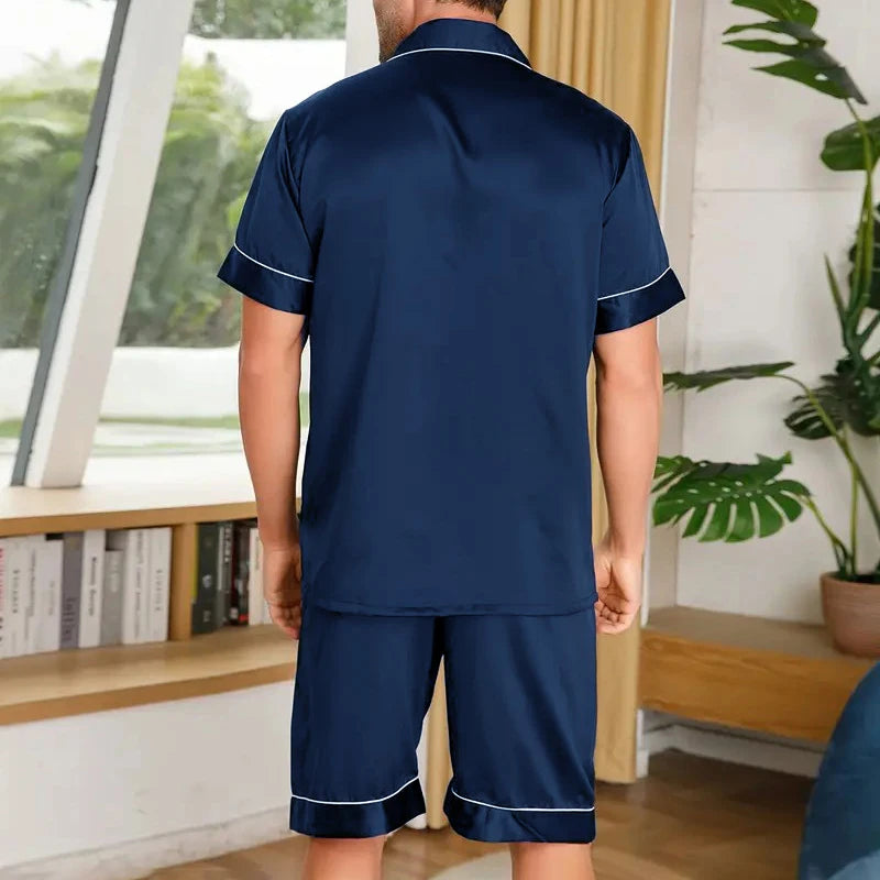 Pijama corto para hombre a cuadros con camisa abotonada