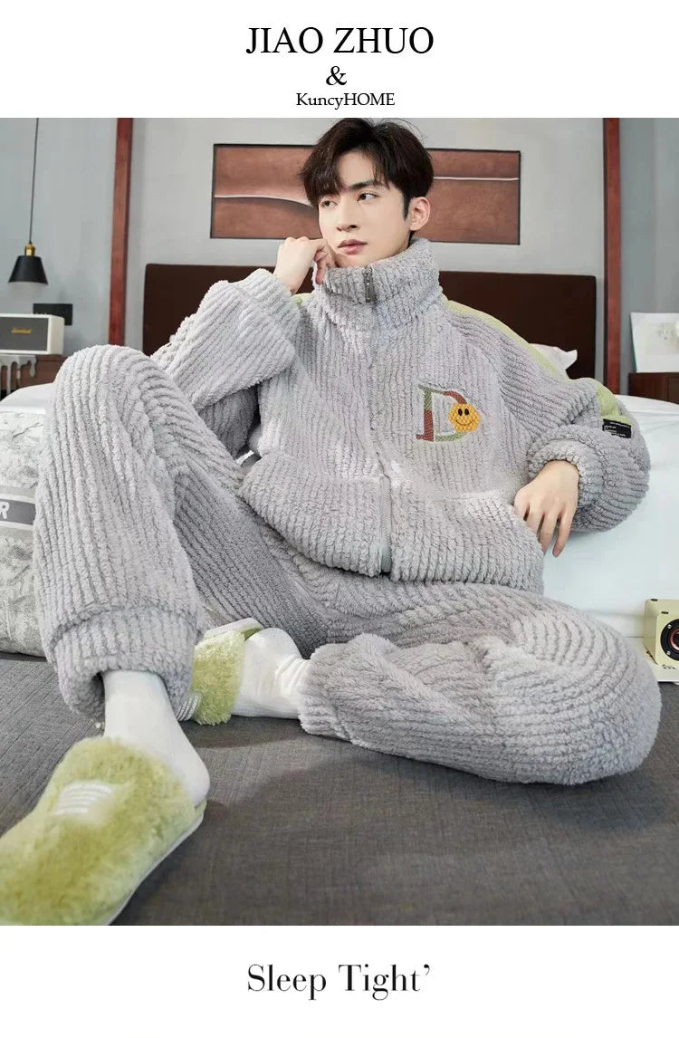 Pijama grueso para hombre con cierre