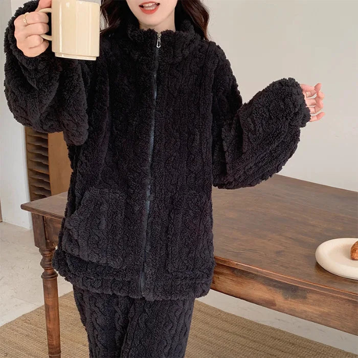 Pijama de franela gruesa para mujer en colores lisos