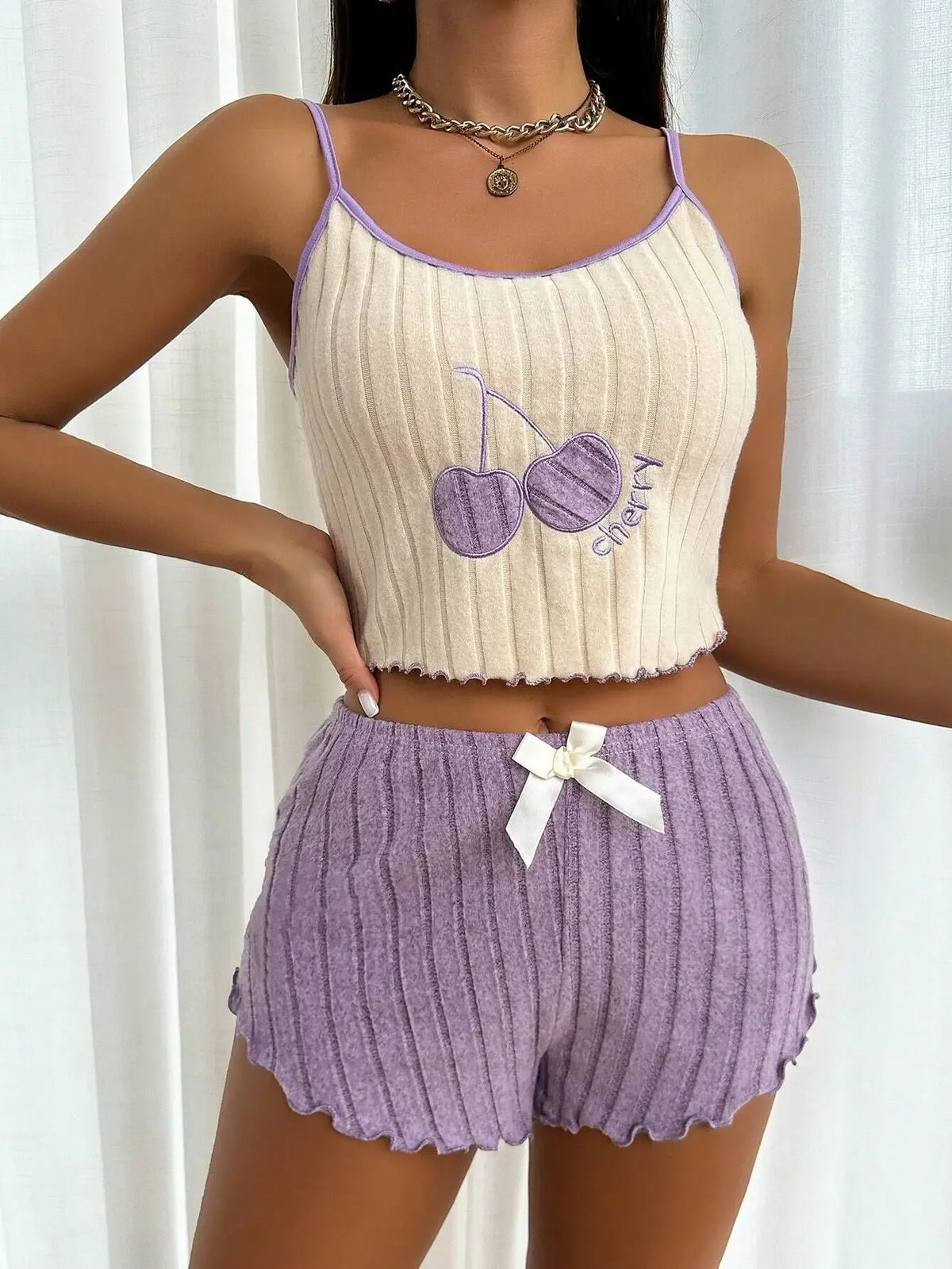 Pijama de verano sin mangas con short y dibujos