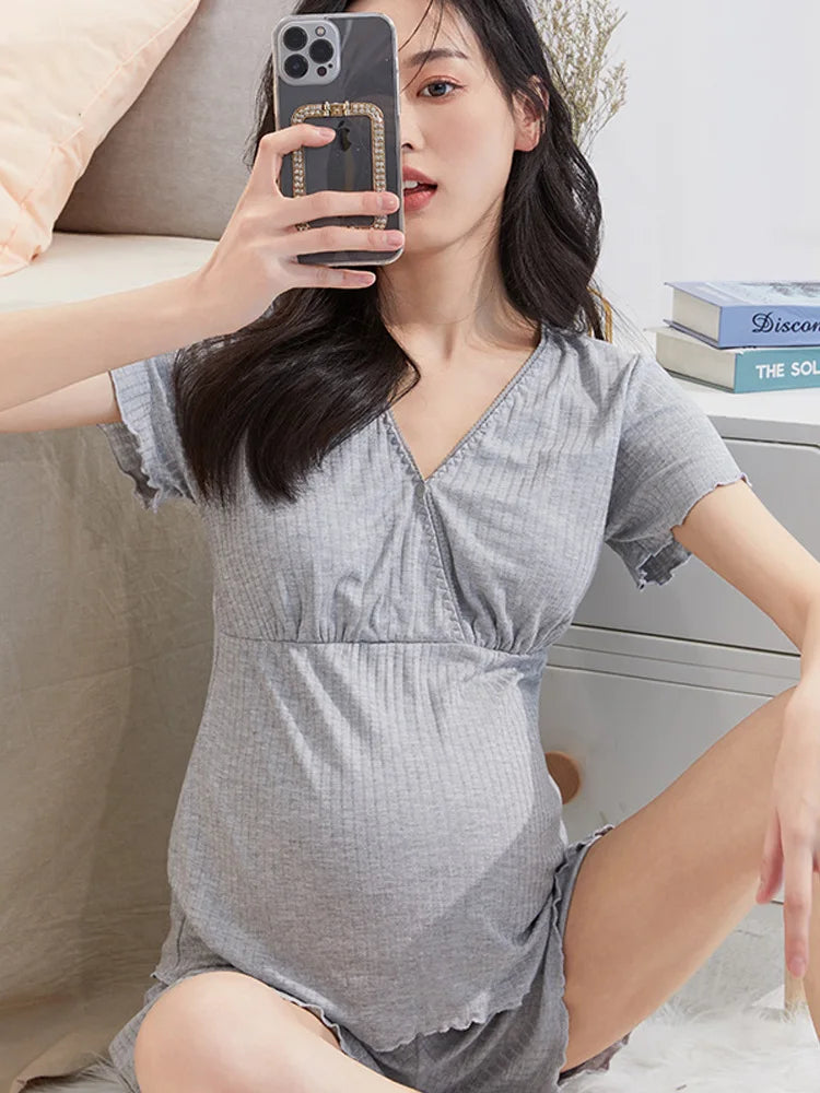 Pijama de lactancia de modal con escote en V