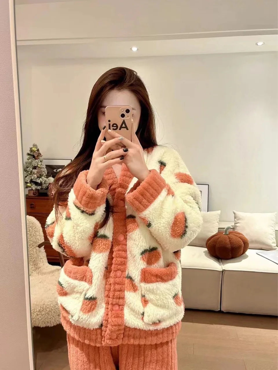 Pijama grueso estampado para mujer con escote en V