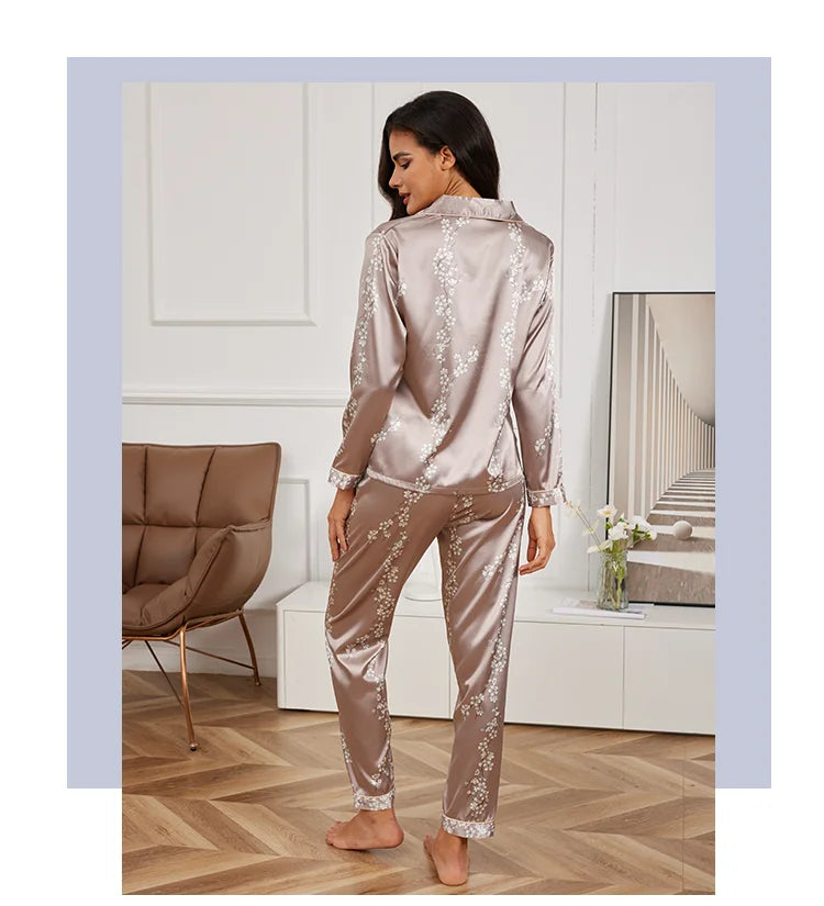 Pijama camisero de satén estampado con pantalón largo