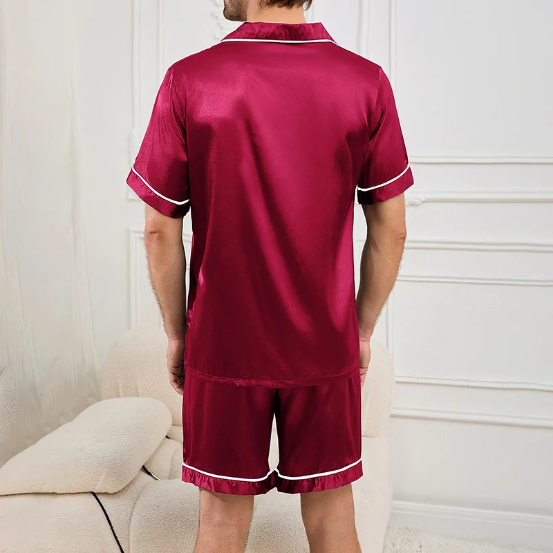 Pijama corto para hombre a cuadros con camisa abotonada