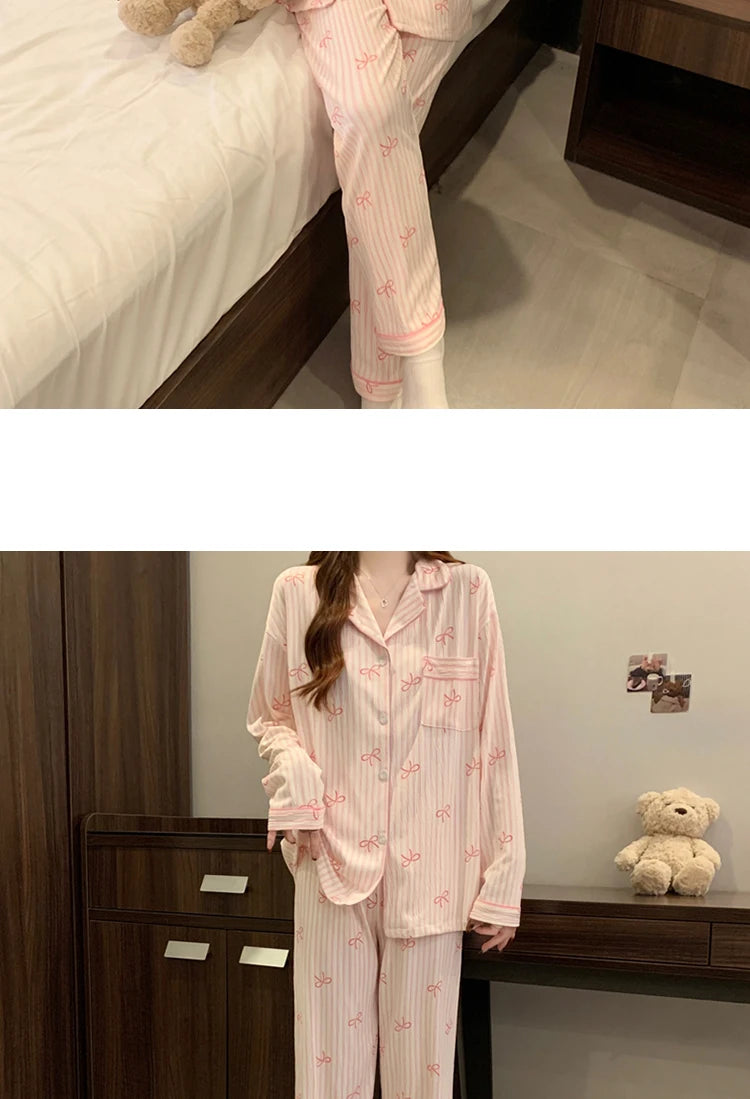 Pijama largo estampado con cuello de solapas