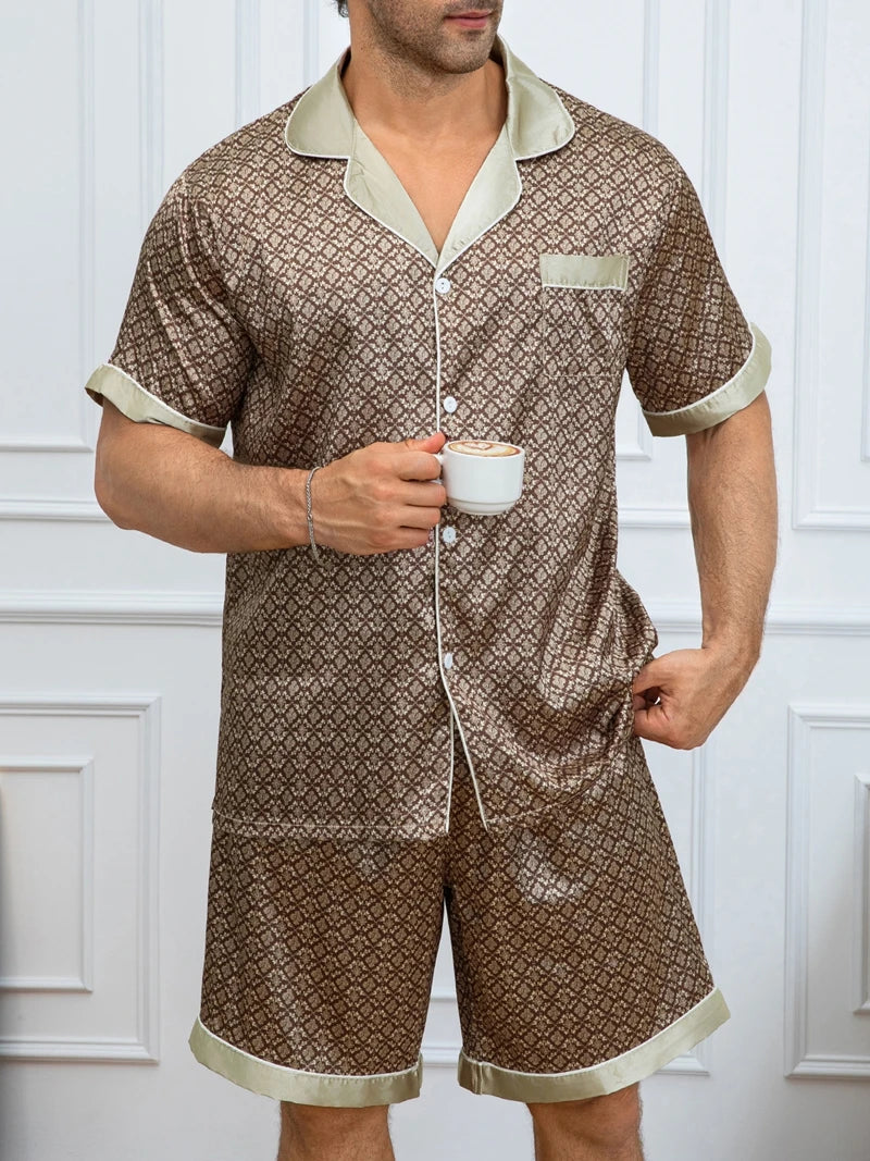 Pijama corto para hombre a cuadros con camisa abotonada