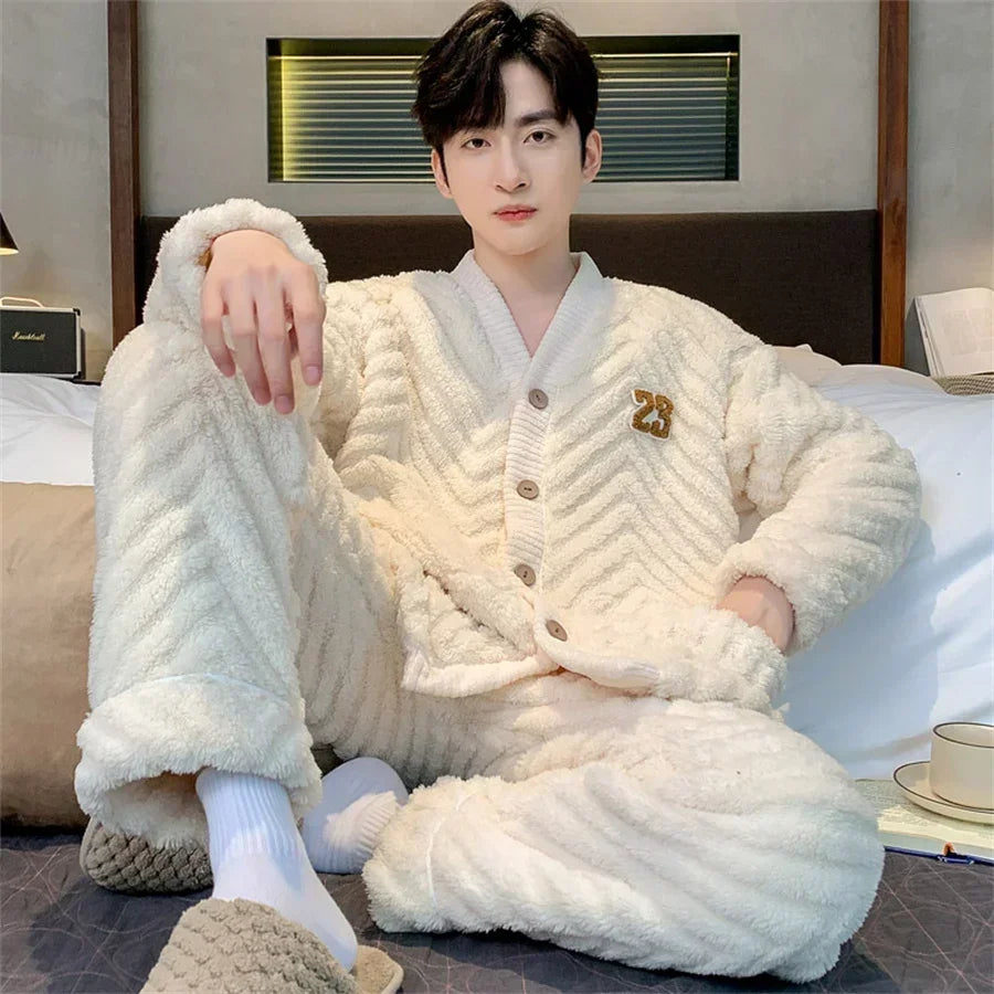Pijama de polar para hombre con chaqueta abotonada