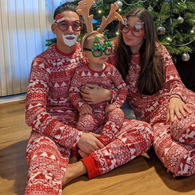Pijama navideño familiar de manga larga