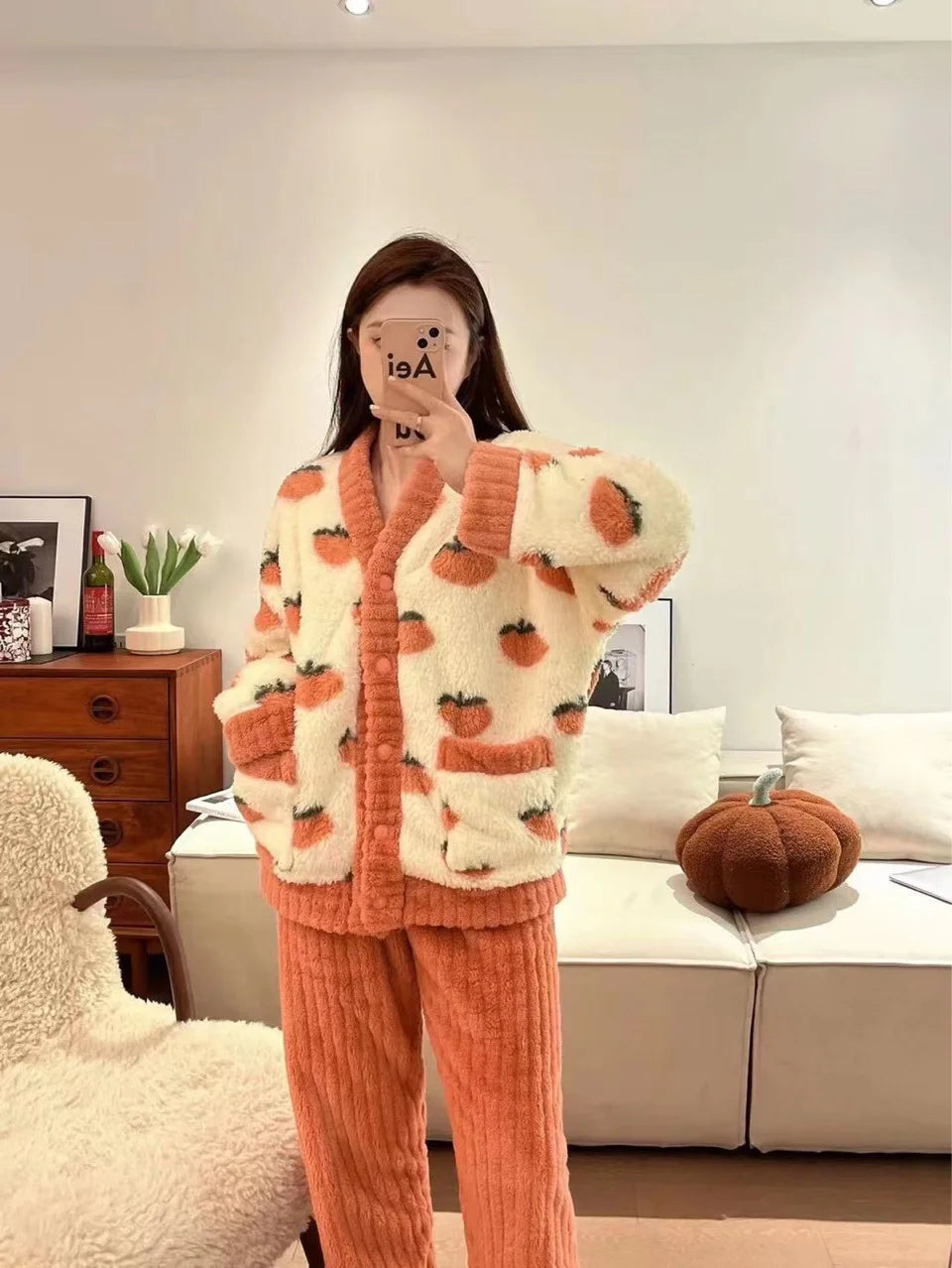 Pijama grueso estampado para mujer con escote en V