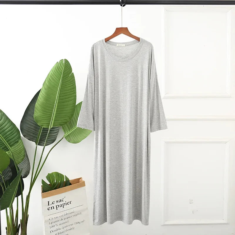 Camisón amplio de manga larga y cuello redondo