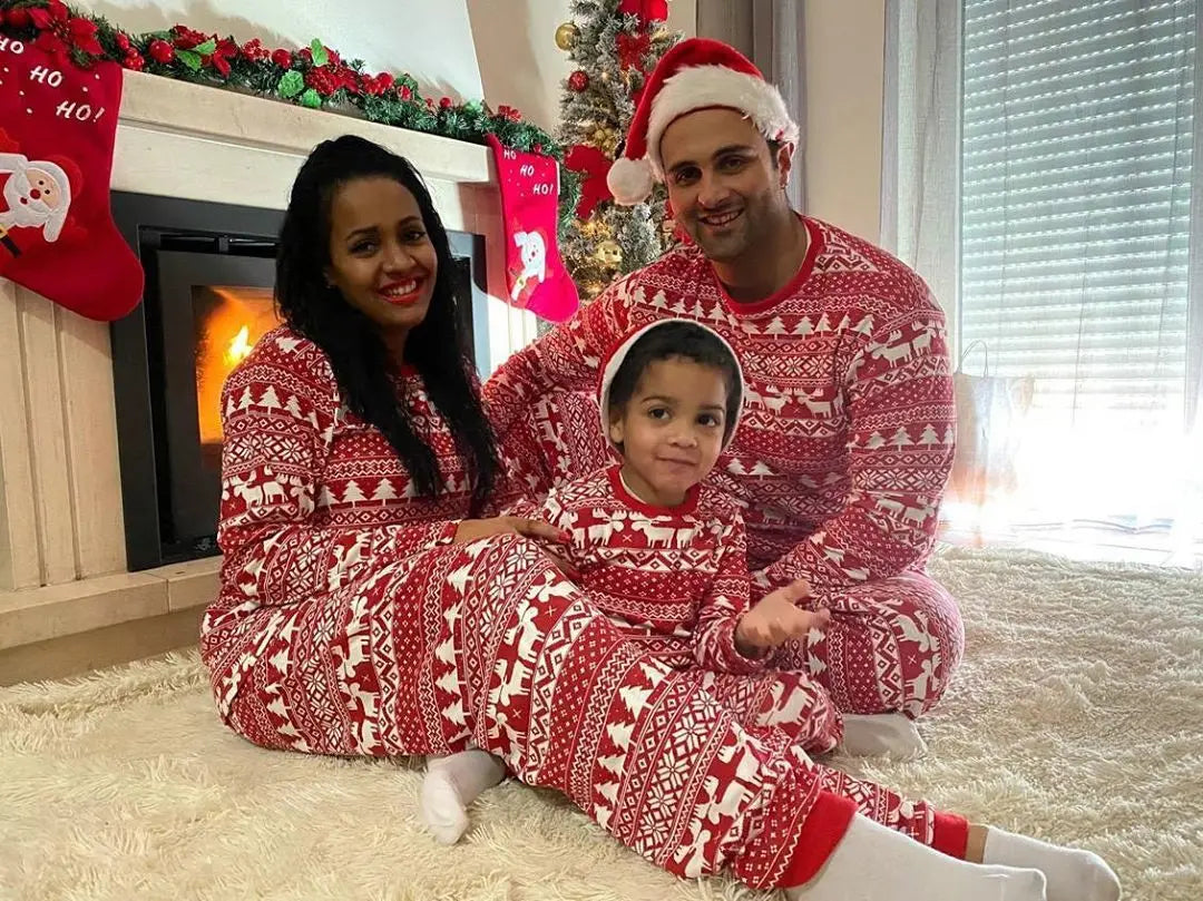 Pijama navideño familiar de manga larga