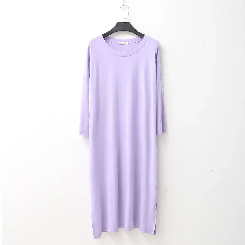 Camisón amplio de manga larga y cuello redondo