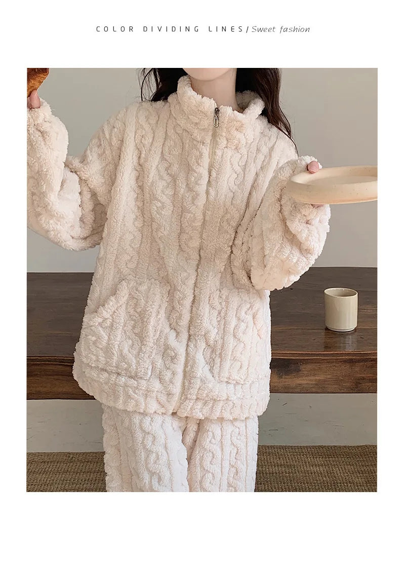 Pijama de franela gruesa para mujer en colores lisos