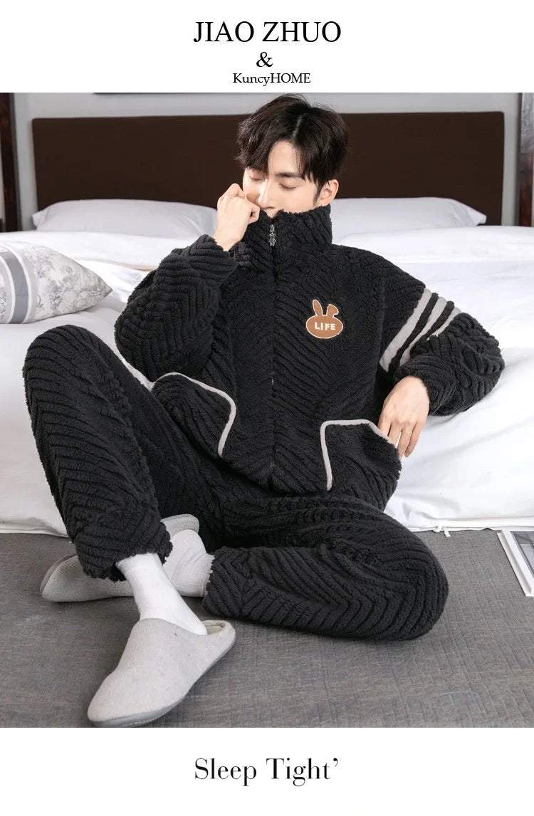 Pijama grueso para hombre con cierre