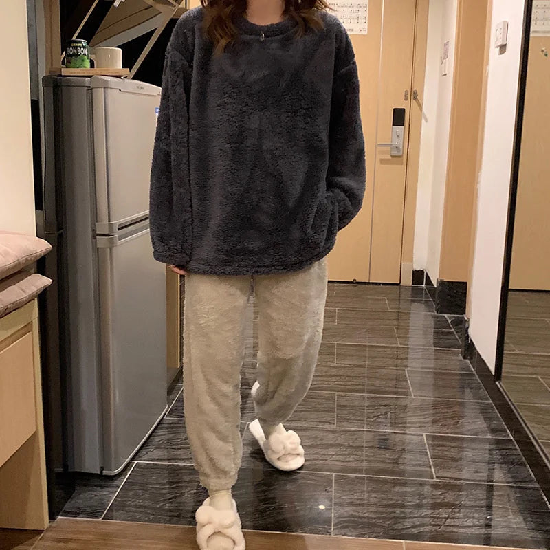 Pijama de polar liso para mujer de dos piezas