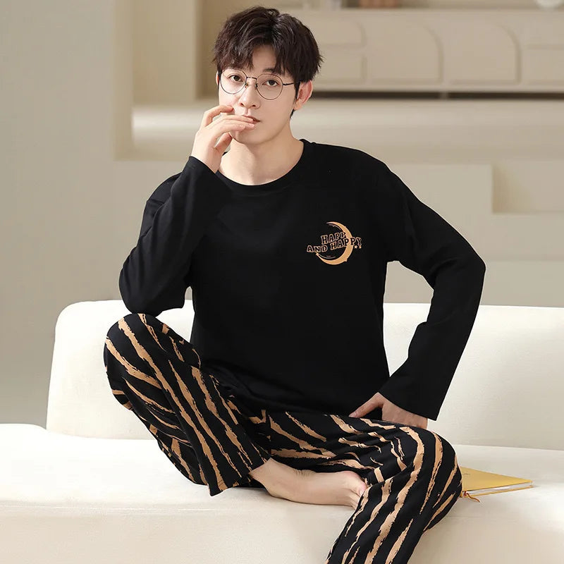 Pijama largo para hombre de estilo deportivo