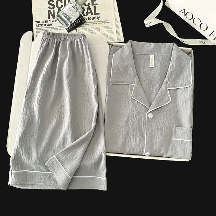 Pijama liso para hombre con cuello camisero y short